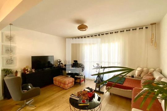 Sala 2 de casa à venda com 3 quartos, 346m² em Vila Invernada, São Paulo