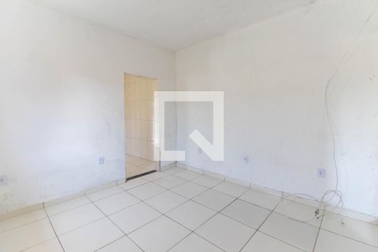 Sala de casa para alugar com 2 quartos, 158m² em Itaquera, São Paulo