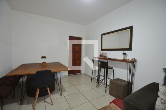Sala de apartamento à venda com 3 quartos, 80m² em Irajá, Rio de Janeiro