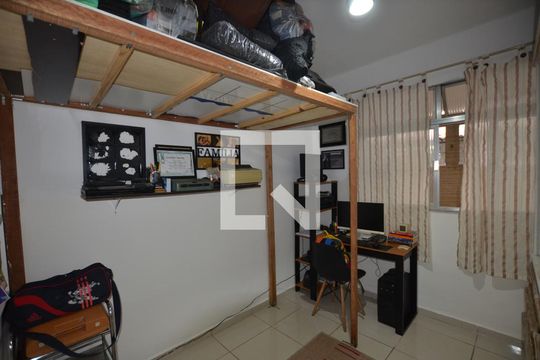 Quarto 1 de apartamento à venda com 3 quartos, 80m² em Irajá, Rio de Janeiro