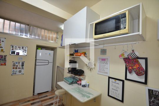 Cozinha de apartamento à venda com 3 quartos, 80m² em Irajá, Rio de Janeiro