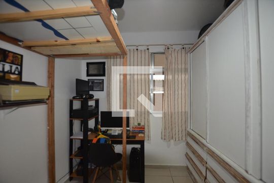 Quarto 1 de apartamento à venda com 3 quartos, 80m² em Irajá, Rio de Janeiro