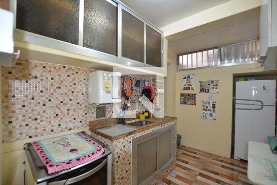 Cozinha de apartamento à venda com 3 quartos, 80m² em Irajá, Rio de Janeiro
