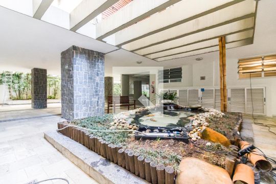 Hall de entrada de apartamento para alugar com 2 quartos, 91m² em Jardim Paulista, São Paulo