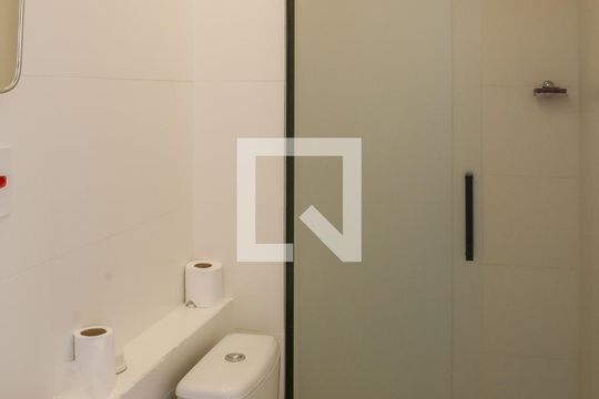 Banheiro de apartamento à venda com 2 quartos, 33m² em Barra Funda, São Paulo