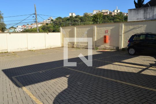 Garagem de apartamento à venda com 2 quartos, 50m² em Arvoredo Ii, Contagem