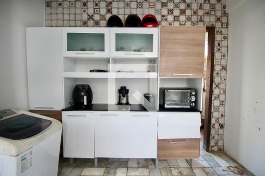 Cozinha e Área de Serviço de apartamento para alugar com 3 quartos, 80m² em Campinas de Brotas, Salvador