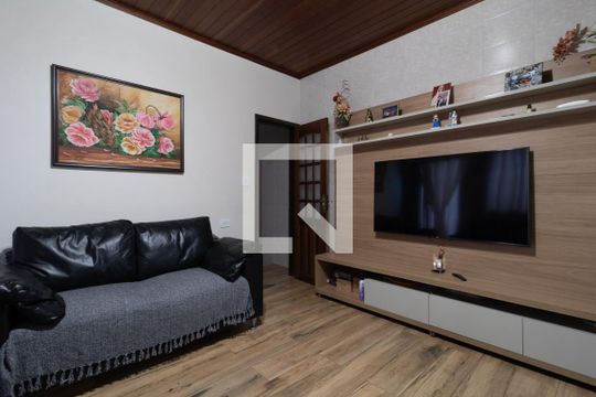 Sala de casa à venda com 2 quartos, 160m² em Água Rasa, São Paulo