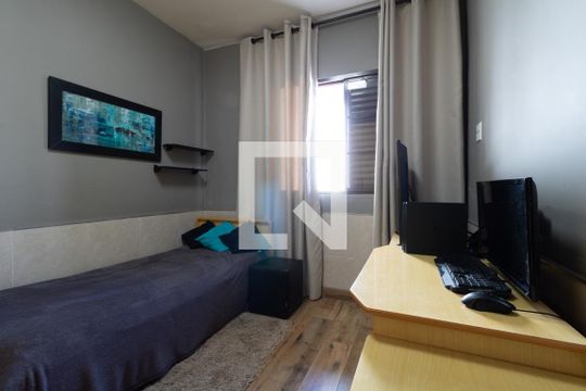 Quarto 1 de casa à venda com 2 quartos, 160m² em Água Rasa, São Paulo
