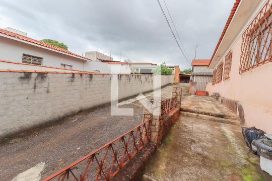 Quintal de casa à venda com 3 quartos, 750m² em Vila Arens/vila Progresso, Jundiaí
