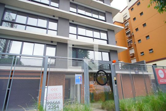 Fachada do Prédio de apartamento à venda com 1 quarto, 44m² em Boa Vista, Porto Alegre