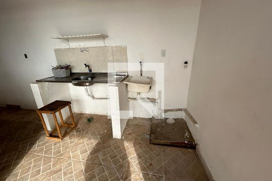 Área de Serviço de casa de condomínio para alugar com 2 quartos, 73m² em Bento Ribeiro, Rio de Janeiro