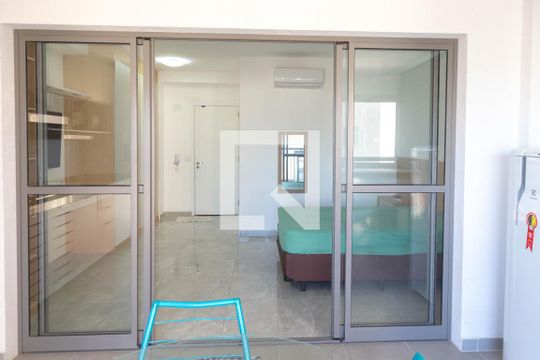 Cozinha de kitnet/studio para alugar com 1 quarto, 40m² em Vila Camargos, Guarulhos