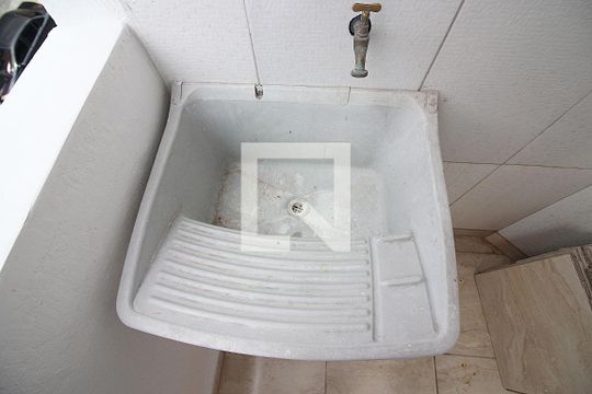 Área de Serviço de apartamento para alugar com 1 quarto, 42m² em Montanhão, São Bernardo do Campo