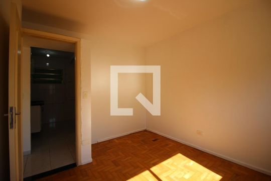 Quarto 2 de apartamento para alugar com 2 quartos, 52m² em Pinheiros, São Paulo