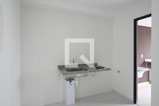 Cozinha  de apartamento à venda com 2 quartos, 58m² em Aclimação, São Paulo