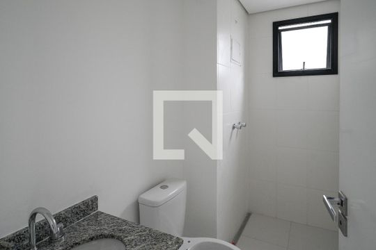 Banheiro de apartamento à venda com 2 quartos, 58m² em Aclimação, São Paulo