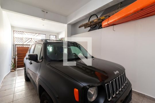 Garagem de casa à venda com 3 quartos, 200m² em Vila Dom Pedro Ii, São Paulo