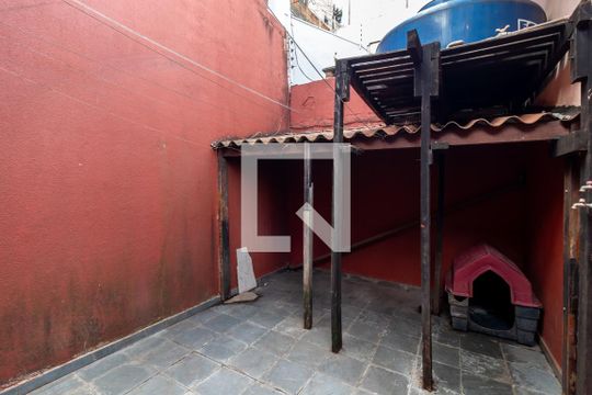 Quintal de casa à venda com 3 quartos, 200m² em Vila Dom Pedro Ii, São Paulo