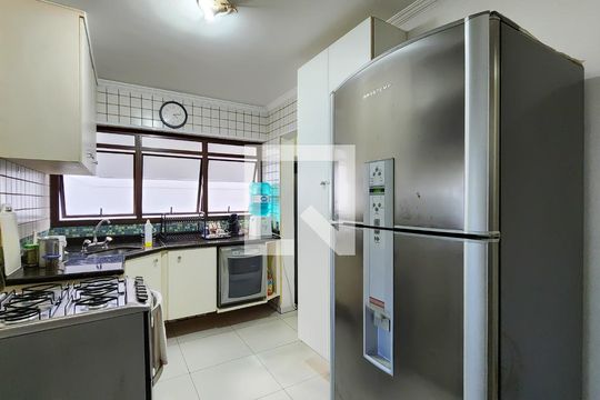 Cozinha de apartamento à venda com 2 quartos, 90m² em Alphaville Centro Industrial E Empresarial/alphaville., Barueri