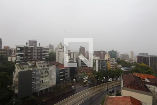 Vista de apartamento para alugar com 1 quarto, 52m² em Petrópolis, Porto Alegre