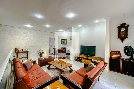 Casa à venda com 2 quartos, 238m² em Mooca, São Paulo