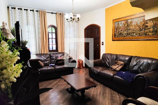 Sala de casa à venda com 3 quartos, 200m² em Parque Erasmo Assunção, Santo André