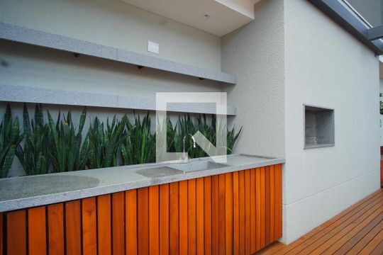Área Comum - Espaço Gourmet Externo de kitnet/studio à venda com 1 quarto, 24m² em Rio Branco, Porto Alegre