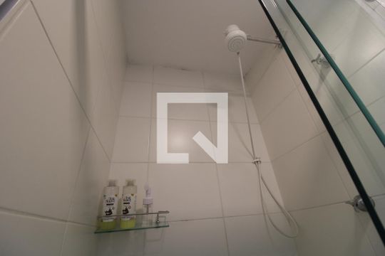 Banheiro da suíte de apartamento à venda com 1 quarto, 31m² em Jardim Cidalia, São Paulo
