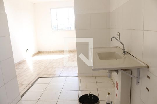Cozinha / Área de Serviço de apartamento para alugar com 2 quartos, 45m² em São Gabriel, Belo Horizonte