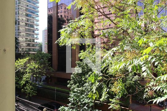 Vista do Quarto 1 de apartamento para alugar com 2 quartos, 84m² em Itaim Bibi, São Paulo