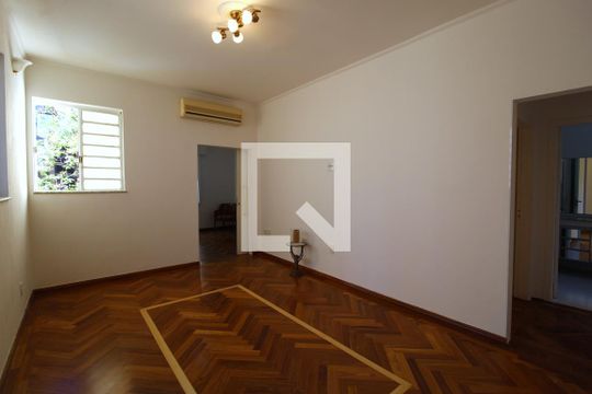 Apartamento para alugar com 2 quartos, 84m² em Itaim Bibi, São Paulo