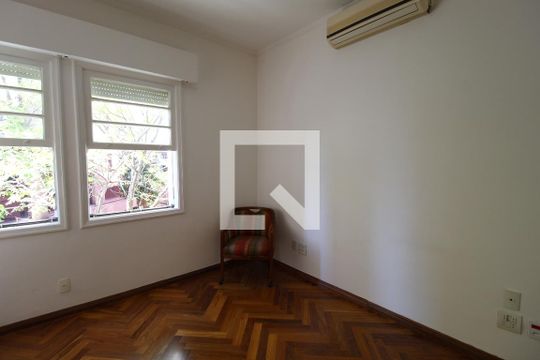 Quarto 1 de apartamento para alugar com 2 quartos, 84m² em Itaim Bibi, São Paulo
