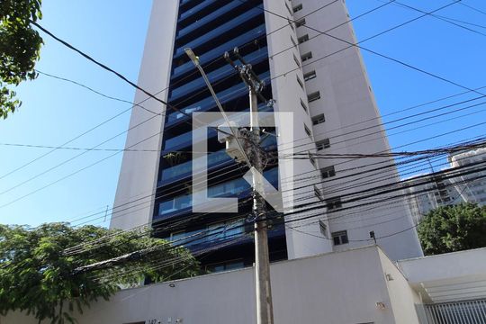 Fachada do Prédio de apartamento para alugar com 1 quarto, 85m² em Vila Olímpia, São Paulo