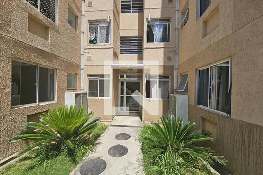 Apartamento para alugar com 2 quartos, 45m² em Comendador Soares, Nova Iguaçu