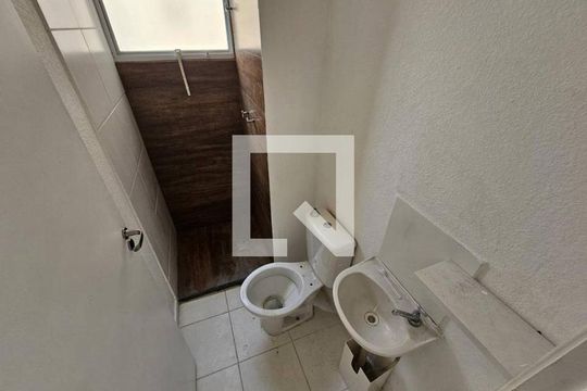Apartamento para alugar com 2 quartos, 45m² em Comendador Soares, Nova Iguaçu