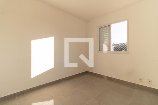 Quarto 1 de apartamento para alugar com 2 quartos, 46m² em Vila Caraguatá, São Paulo