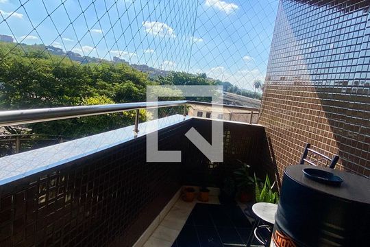Sala de apartamento à venda com 3 quartos, 212m² em Barreiro, Belo Horizonte