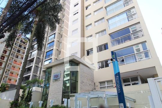 Fachada do Prédio de apartamento à venda com 3 quartos, 200m² em Vila Olímpia, São Paulo