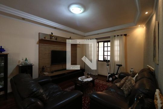 Sala de casa à venda com 3 quartos, 192m² em Vila Humaitá, Santo André