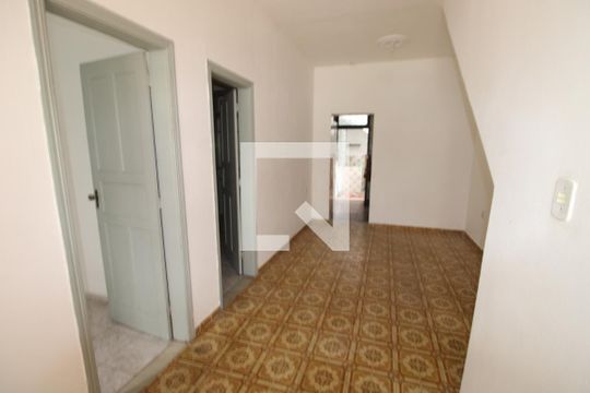 Casa de Condomínio para alugar com 2 quartos, 64m² em Vaz Lobo, Rio de Janeiro
