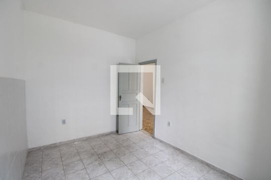 Quarto 1 de casa de condomínio para alugar com 2 quartos, 64m² em Vaz Lobo, Rio de Janeiro