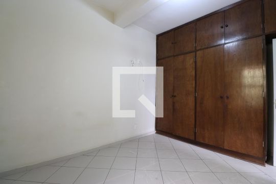 Quarto 2 de casa à venda com 3 quartos, 85m² em Água Branca, São Paulo