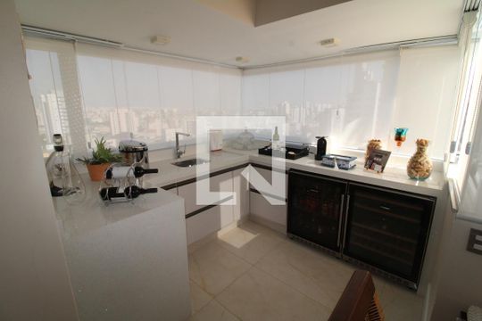 Cozinha de apartamento à venda com 4 quartos, 237m² em Água Fria, São Paulo