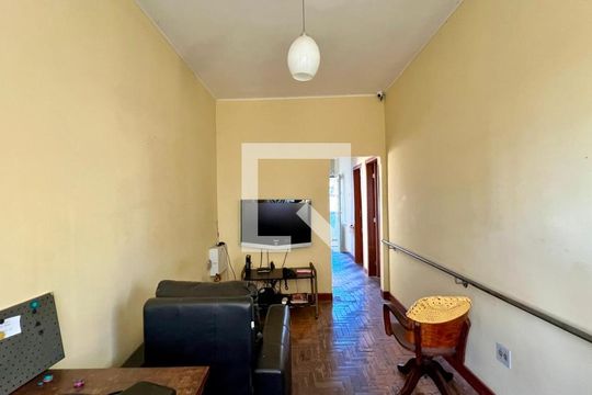 sala  de casa à venda com 4 quartos, 152m² em Santa Tereza, Belo Horizonte