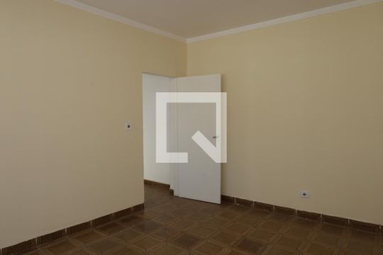 Quarto de Serviço de casa para alugar com 3 quartos, 150m² em Jardim Sao Vicente, São Paulo