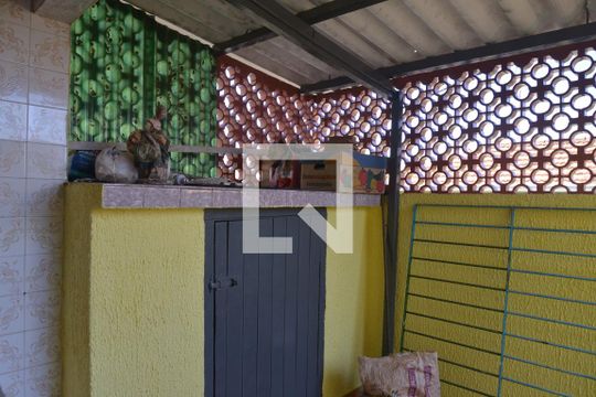 Área de Serviço de casa à venda com 2 quartos, 141m² em Vila Apiai, Santo André