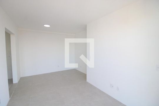 Sala de apartamento para alugar com 2 quartos, 50m² em Vila Pita, São Paulo