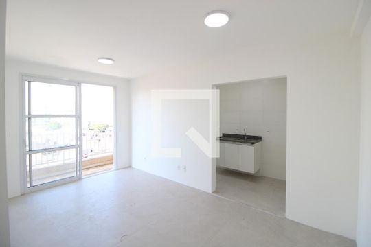 Sala de apartamento para alugar com 2 quartos, 50m² em Vila Pita, São Paulo