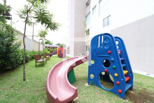 Área comum - Playground de apartamento para alugar com 1 quarto, 29m² em Parque Industrial Tomas Edson, São Paulo